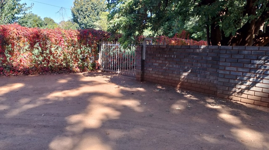 4 Bedroom Property for Sale in Kuruman Northern Cape